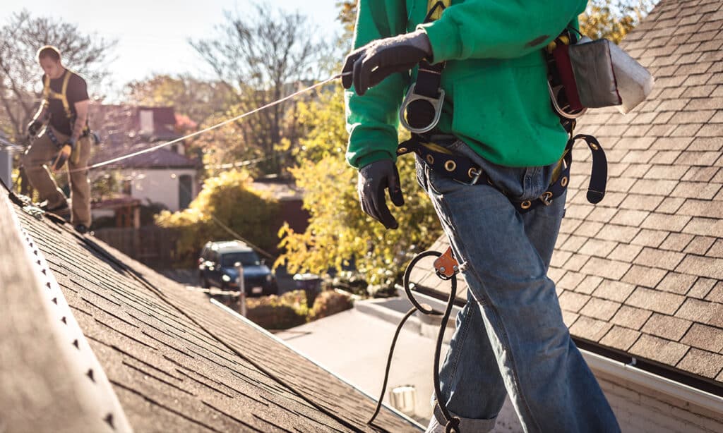 DIY roof repair vs. hiring a professional contractor for comprehensive roof solutions.